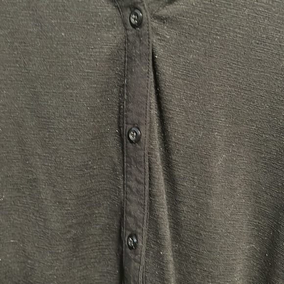 Ava - Viv black 3 button tunic - Picture 2 of 2